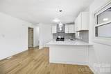 601 Downey Place - Photo 5