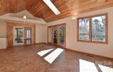 3310 Windbluff Drive - Photo 15
