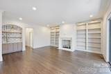 18802 Pentwater Court - Photo 12