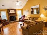 10120 Rockwood Road - Photo 16