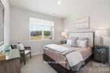 2718 Phoenix Court - Photo 15