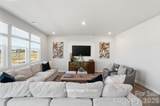 2718 Phoenix Court - Photo 8