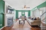 236 Aylesbury Lane - Photo 2