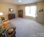 1015 Woodbine Place - Photo 26
