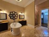 9222 Woodhall Lake Drive - Photo 16