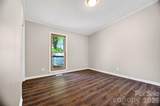 1919 Oak Hollow Road - Photo 21