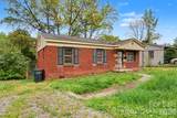 4164 Welling Avenue - Photo 2