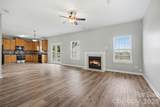 581 Winborne Avenue - Photo 11