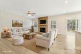 202 Tetcott Street - Photo 3