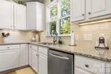 1002 Falling Leaf Street - Photo 8