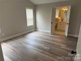1206 Overhill Road - Photo 5