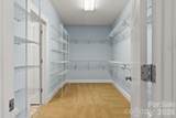 2411 Carriage Lane - Photo 14