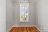 2411 Carriage Lane - Photo 16
