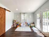 3827 Topsfield Road - Photo 32