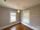 421 Hawthorne Lane - Photo 17