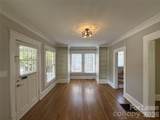 421 Hawthorne Lane - Photo 3