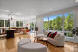 404 Amanda Drive - Photo 11