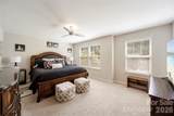 8122 Mossy Rock Road - Photo 15