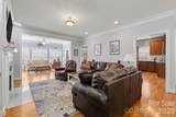 172 Eaglecrest Drive - Photo 2