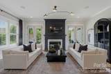 812 Ideal Way - Photo 14