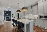 812 Ideal Way - Photo 5