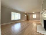 932 Hickory Nut Street - Photo 4