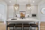 818 Ideal Way - Photo 7