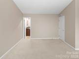 1301 Hyde Park Drive - Photo 15