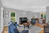11423 Colonial Country Lane - Photo 10
