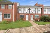 1300 Larchmont Place - Photo 1
