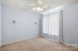 702 Torrey Pines Lane - Photo 33