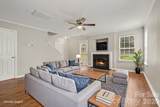 2877 Oasis Lane - Photo 4