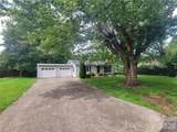 678 Brown Avenue - Photo 3