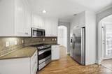 2842 Chelsea Drive - Photo 12