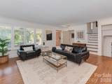 723 Romany Road - Photo 3