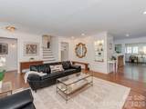 723 Romany Road - Photo 5