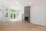 654 Hollybrook Drive - Photo 5