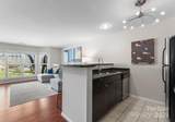 529 Graham Street - Photo 12