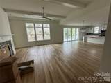 1061 The Glen Street - Photo 4