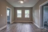 217 Circle Avenue - Photo 16