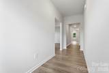 206 Rodeo Drive - Photo 2