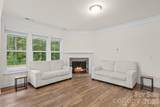 4020 Clapton Drive - Photo 4