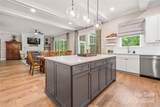 572 Highland Ridge Point - Photo 13