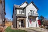16 Tudor Way - Photo 2