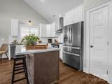 16 Tudor Way - Photo 13