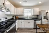 415 Kickapoo Avenue - Photo 2