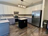 204 Flanders Drive - Photo 9