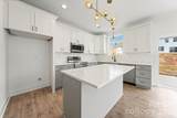 1301 Center Street - Photo 3