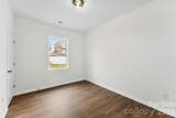 2404 Eleanor Drive - Photo 32