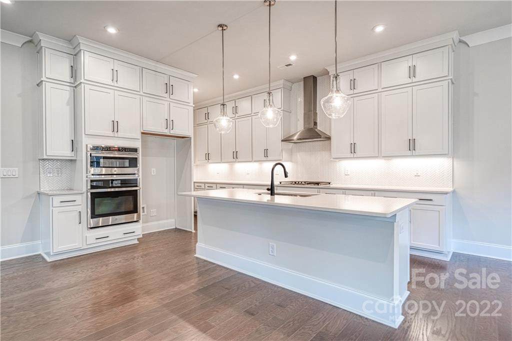 3023 Wittering Drive - Photo 1